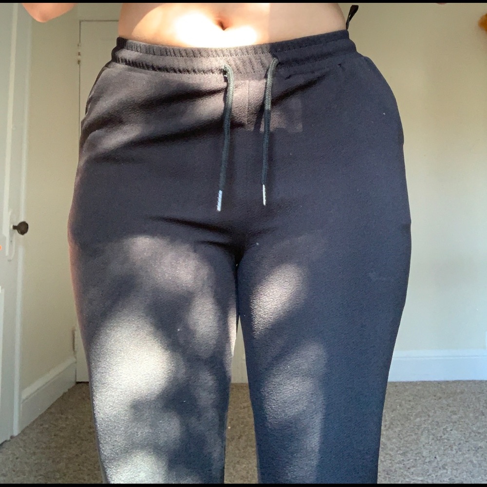 black sweatpants